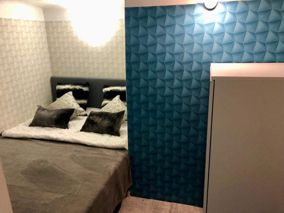 Corvin Ruinpub Designed Apartment Budapest Eksteriør billede