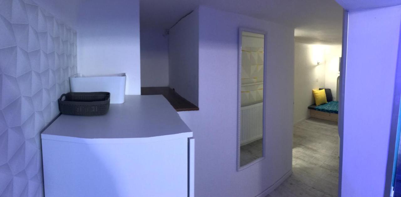 Corvin Ruinpub Designed Apartment Budapest Eksteriør billede