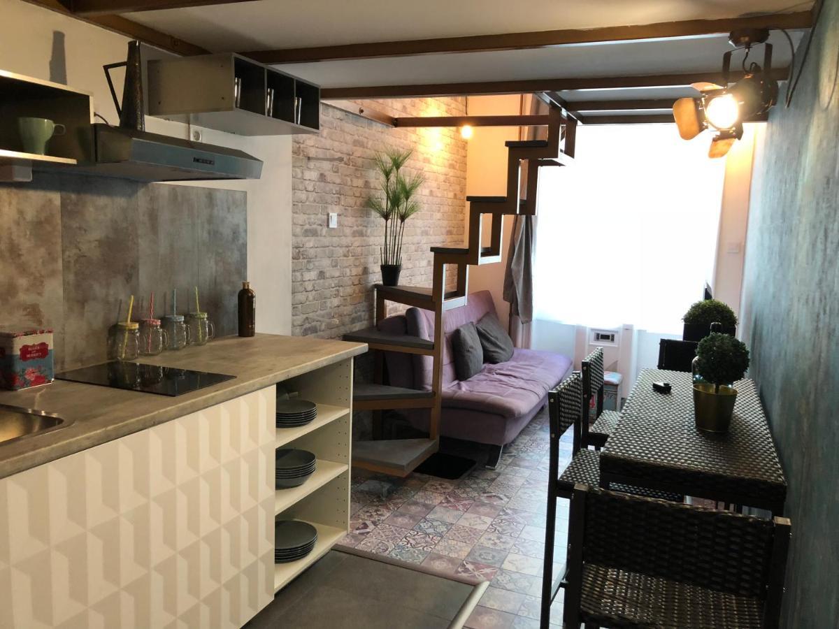 Corvin Ruinpub Designed Apartment Budapest Eksteriør billede